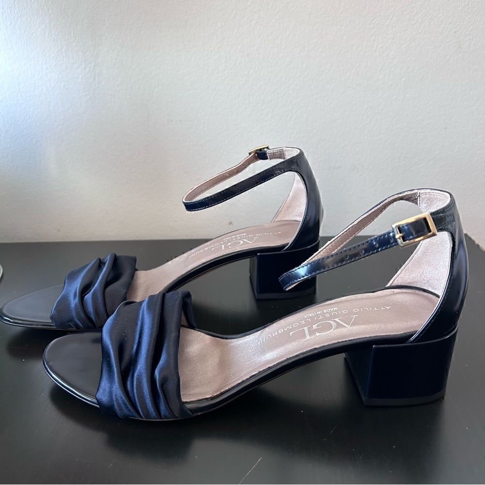 AGL Satin Top All leather sandals in navy blue - Picture 2 of 11